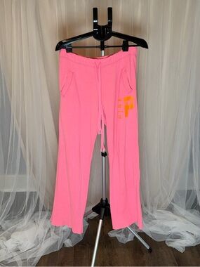 PINK Victoria’s Secret Neon Pink Sweatpants Size Medium – Wide Leg Lounge Pants